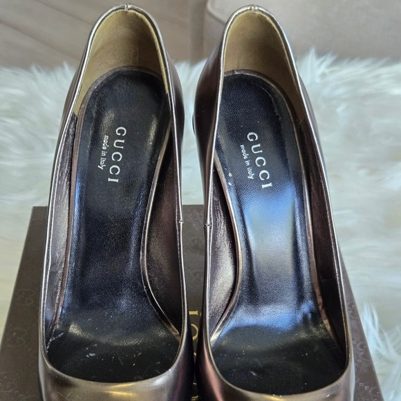 Gucci Metallic Green Patent Leather Muschio Pump - Picture 3 of 7